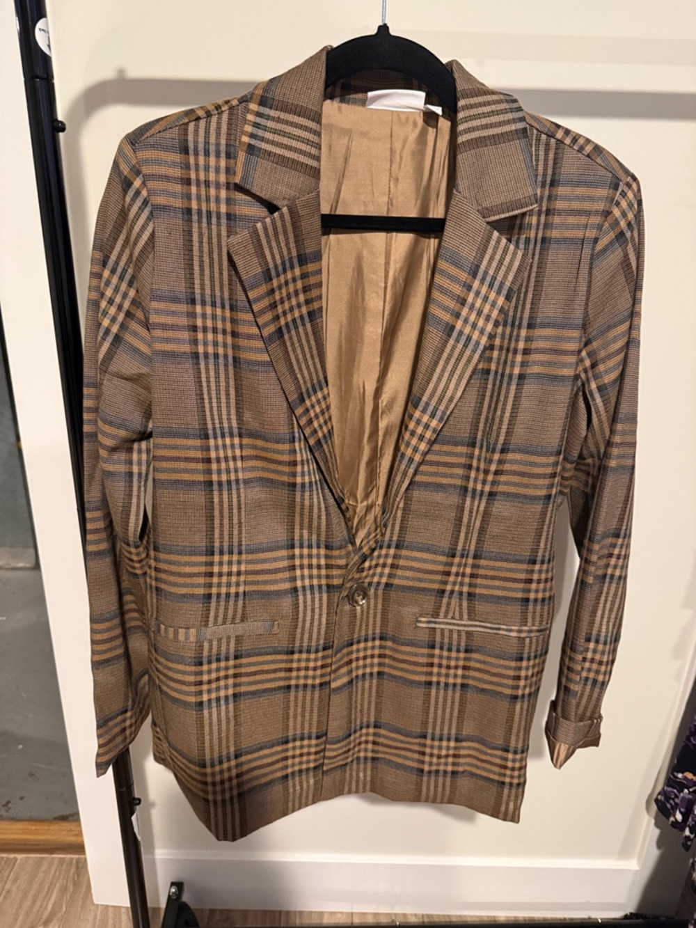 Plaid Tan Single-Breasted Women's Blazer